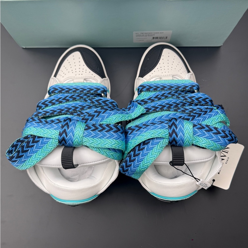 Women’s Low-Top Sneakers with Blue & Teal Braided Laces - Picture 6 of 10